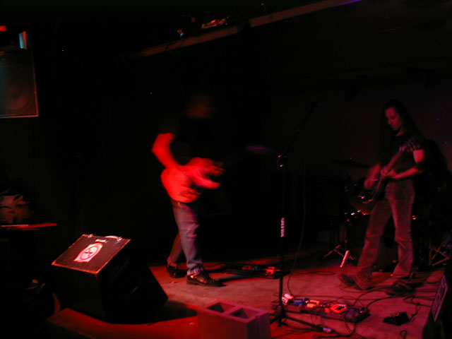 sinombre : 2001 11 08 : kimo's : sf ca : 07