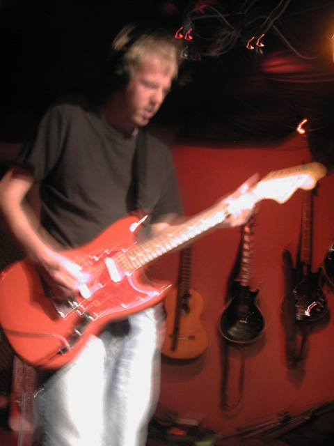 sinombre : 2001 12 02 : in the studio : pacifica ca : 33.JPG