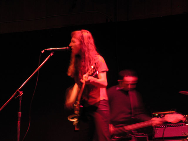 sinombre : 2002 10 24 : the metro : 03